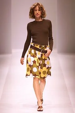 Look 18